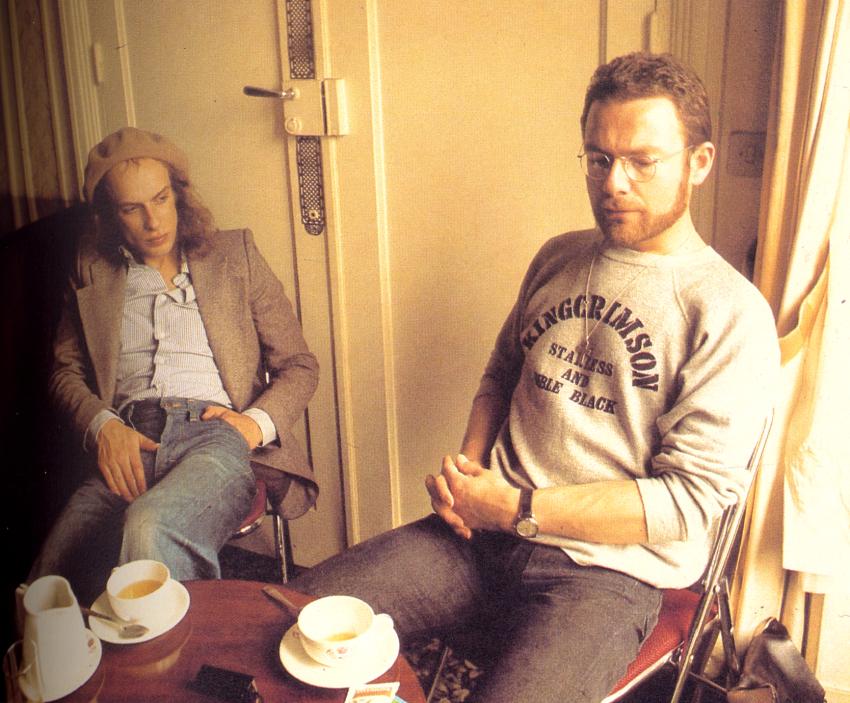 Left: Brian Eno, Right: Robert Fripp